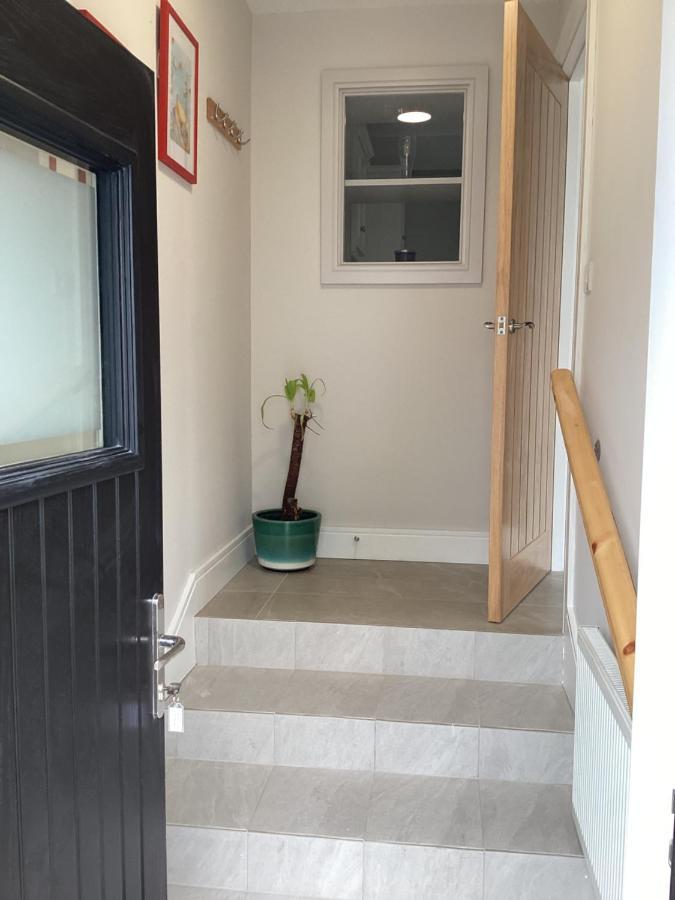 Appartamento Roundstone Retreats Roundstone Harbour Lights Esterno foto